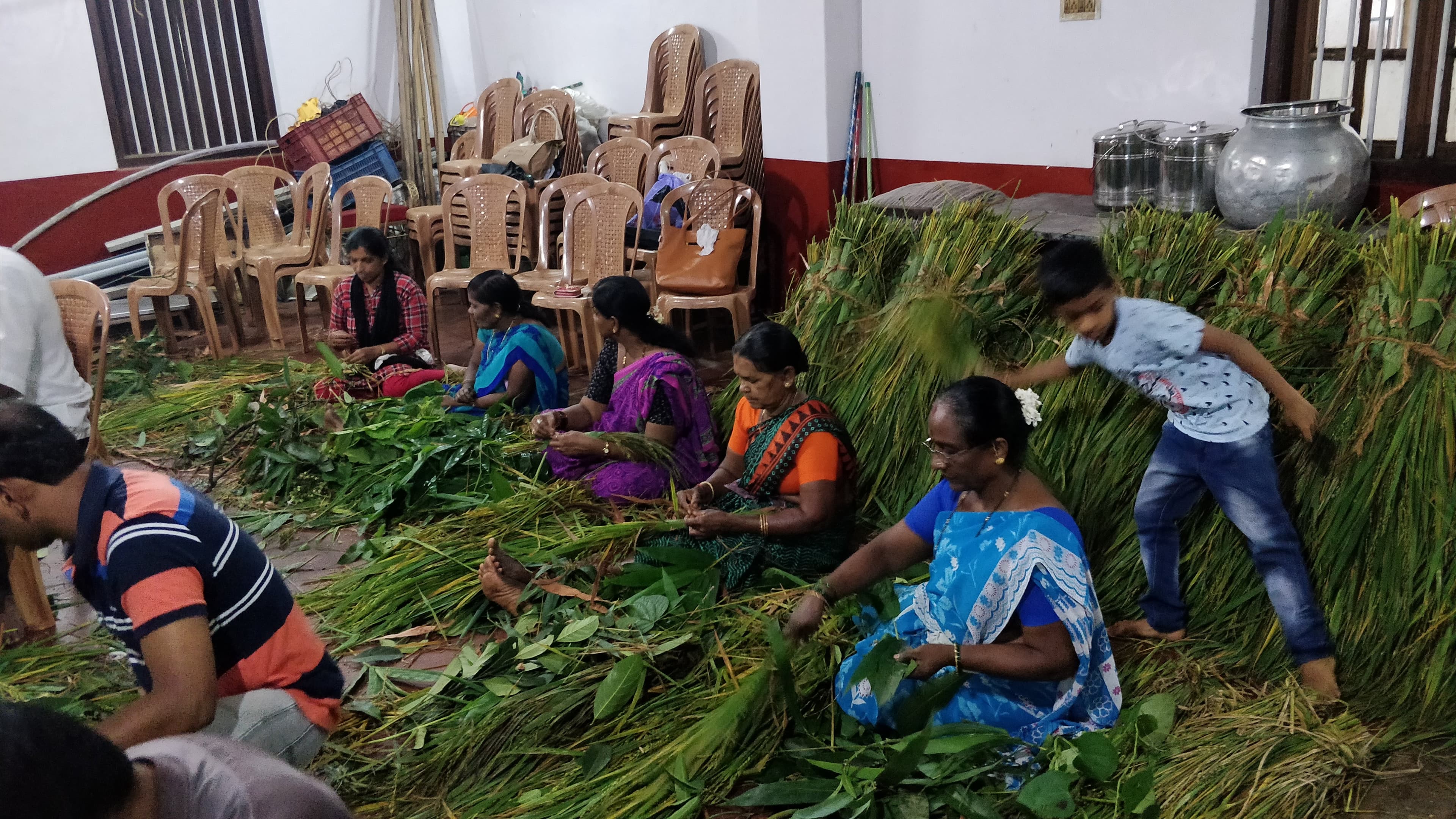 Community preparing decorations