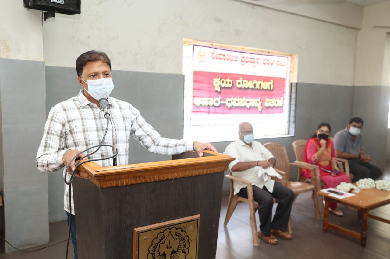 ಫರಂಗಿಪೇಟೆ :ಕ್ಷಯ ರೋಗಿಗಳಿಗೆ ದವಸ ಧಾನ್ಯದ ಕಿಟ್ ವಿತರಣೆ. ಉತ್ತಮ ಆಹಾರವೇ ಒಳ್ಳೆಯ ಔಷದಿ :ಅನಿಲ್ ಕುಮಾರ್ ಭೂಮರಡ್ಡಿ